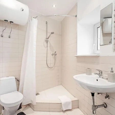 Saint Ignoto Bright 1 Bedroom By Reside Baltic